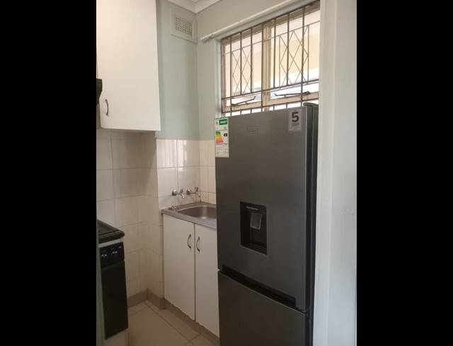 1 BEDROOM PROPERTY TO RENT IN GLENWOOD